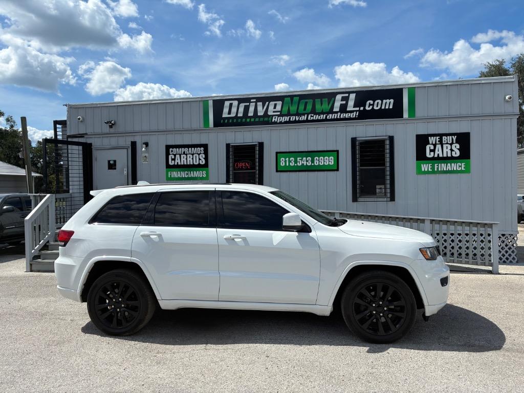 jeep grand cherokee 2018 1C4RJEAG2JC322698 image jeep grand cherokee 2018 1C4RJEAG2JC322698 image